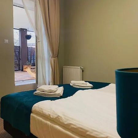 Forest Отель Познань