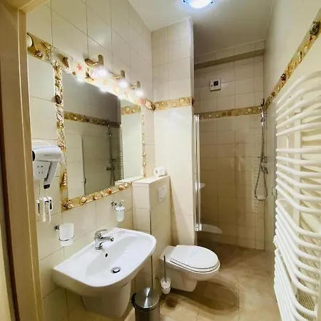 Forest Отель Познань