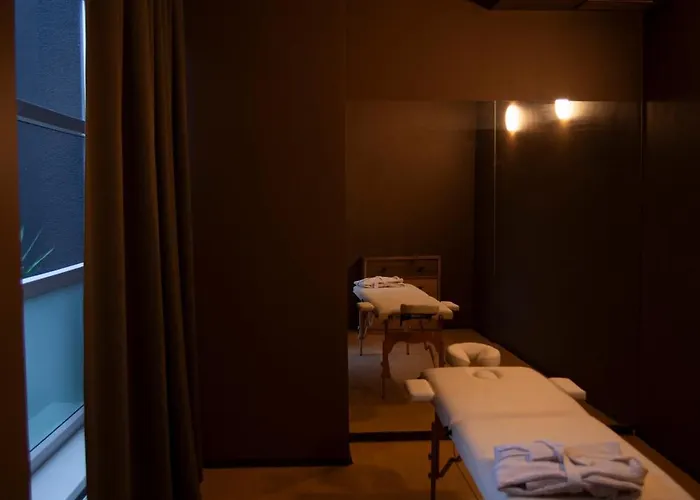 מלון Forest פוזנן