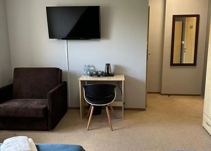 Готель Forest Познань