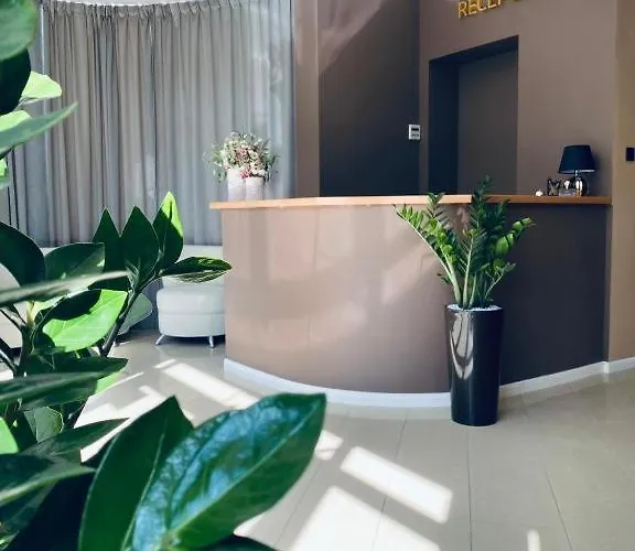 Forest Готель Познань