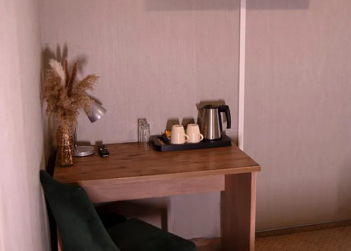 Forest Готель Познань